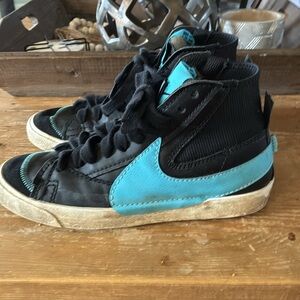 Nike Black and Blue High-Top Sneakers with Basketball Silhouette